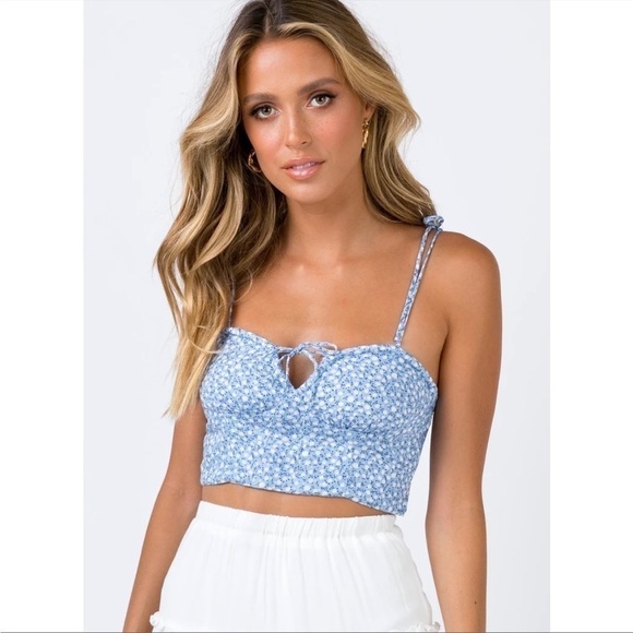 PRINCESS POLLY Ella Bella Crop Top - Picture 2 of 4